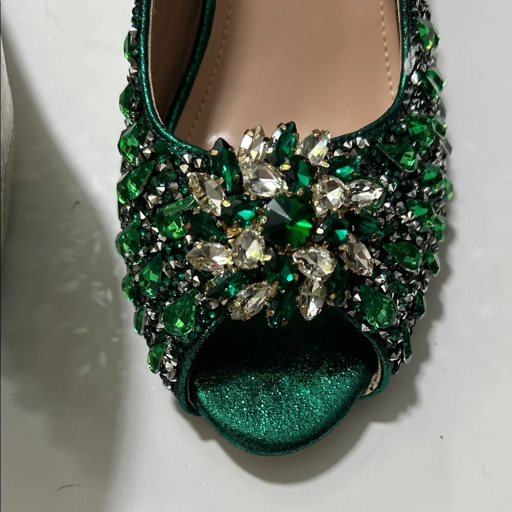 Green Embellished Women's Heels - Picture 17 of 17